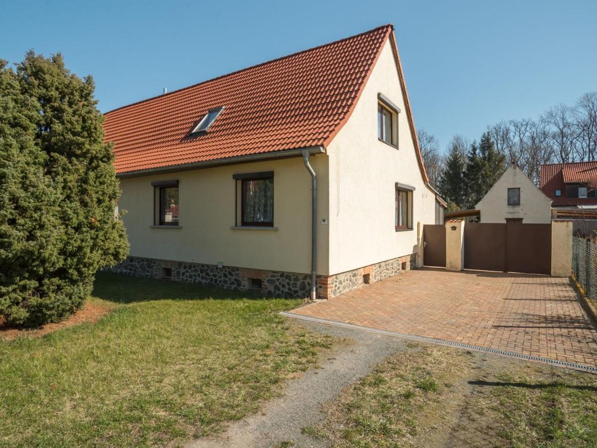 Alluring Holiday Home In Meisdorf With Garden Exterior photo
